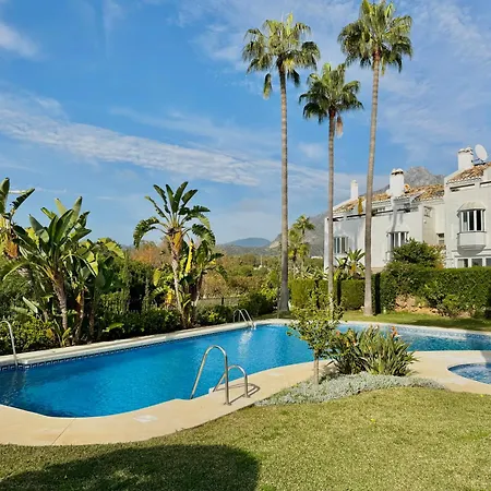 Arco Iris Puente Townhouse Within A Short Walk To Puente Luxury Complex And The Promenade - Eaw Homes Holiday home Marbella