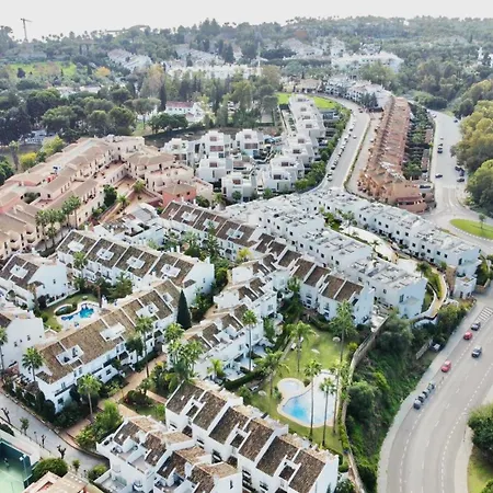 Arco Iris Puente Townhouse Within A Short Walk To Puente Luxury Complex And The Promenade - Eaw Homes *