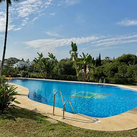 Luxury Golden Mile Townhouse Near Puente Romano - Eaw Homes * ماربيا